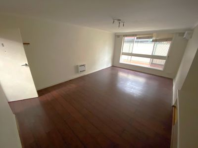 1 / 25 Empire Street, Footscray