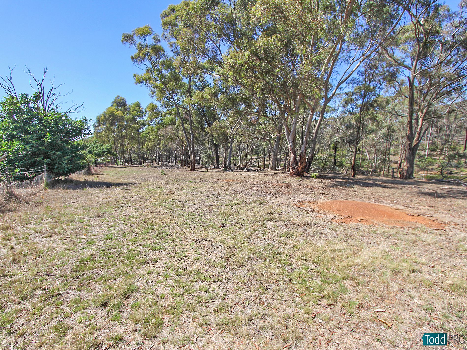 2 Ellis Road, Heathcote