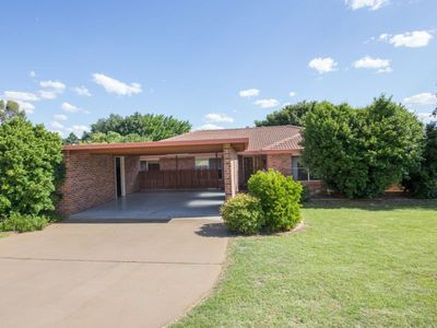 7 Trafalgar Place, Dubbo