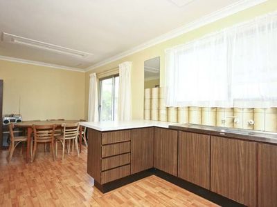 2 Venus Way, Hillarys