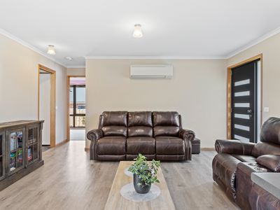 66 Huntingfield Avenue, Huntingfield