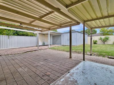 9 Dargin Way , Rockingham
