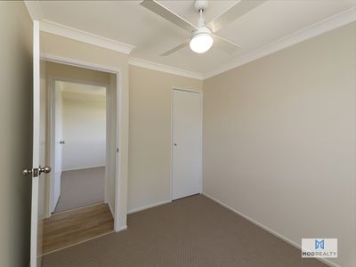 3 Hillcrest Place, Flinders View