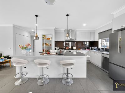 76 Lansdowne Parade, Tarneit