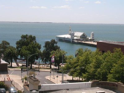 605 / 8 Gheringhap Street, Geelong