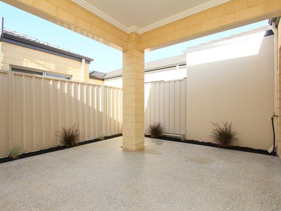 32C Green Avenue, Balcatta
