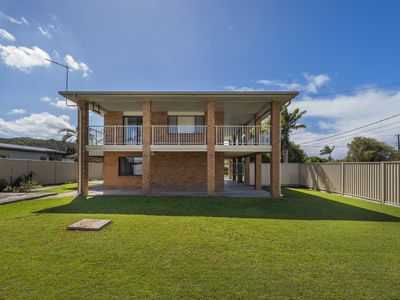 24 Matthews Parade, Corindi Beach