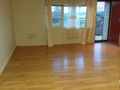 23 Wybalena Avenue, Koonawarra