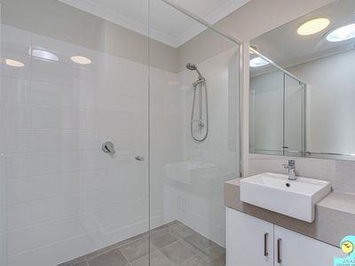 1 / 6 Merion Court, Yanchep