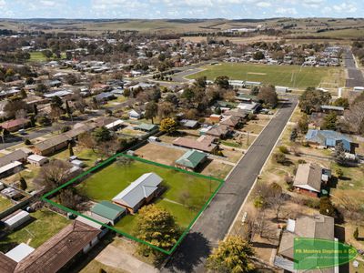 16 Amos Avenue, Blayney