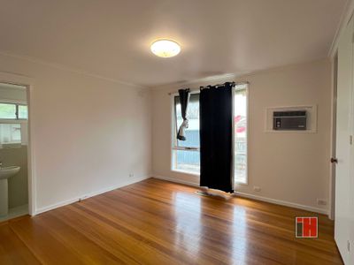 31 Ninevah Cres, Wheelers Hill