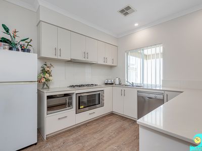 10 Boardwalk Street, Yanchep