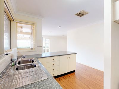 1 Catchpole Close, Dubbo