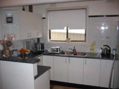 7 Stoney Creek Rd, Beverly Hills