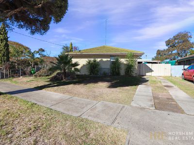 5 Forsyth Avenue, Horsham
