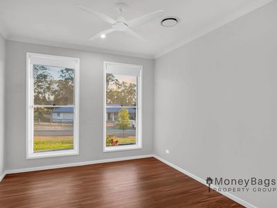 110-114 Townsvale Drive, Woodhill