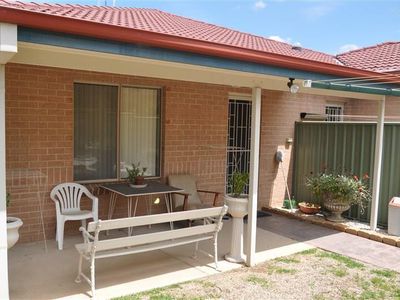 17A Johnson St, Forbes