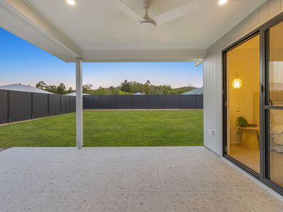 52 Treeline Circuit, Mooloolah Valley