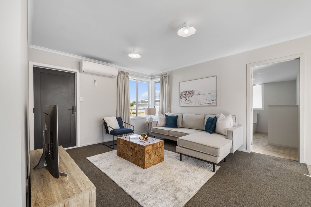 freshly renovated, ready to enjoy 
