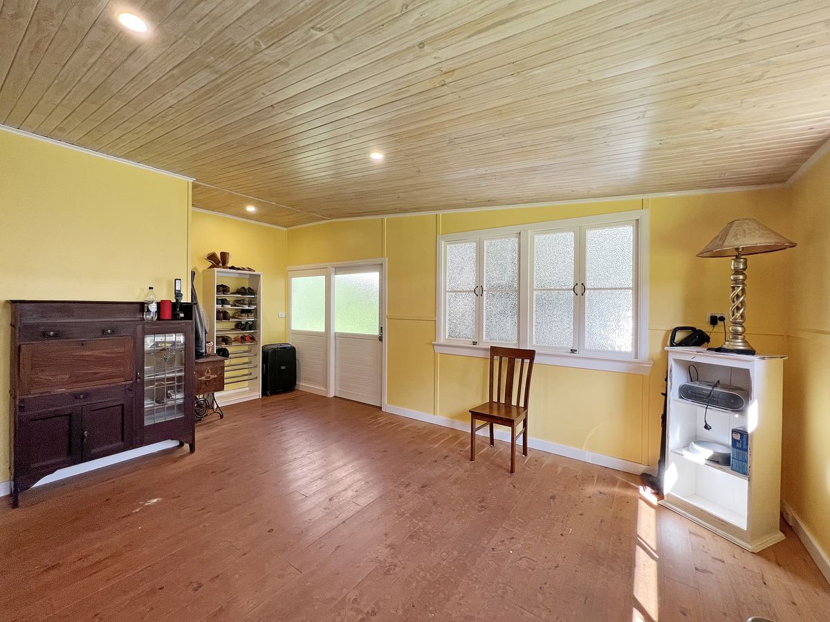 17 Oak Street, Yungaburra