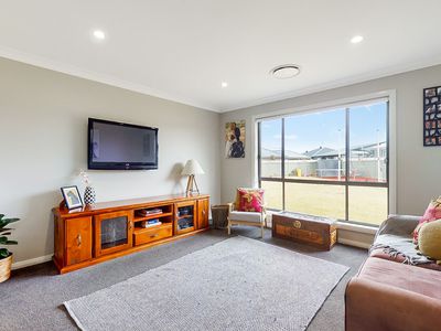11 Peabody Place, Dubbo