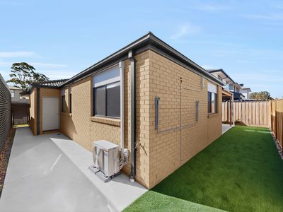 12 Huey Circuit, Cranbourne