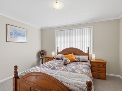 11 Mcdonald Crescent, Tamworth