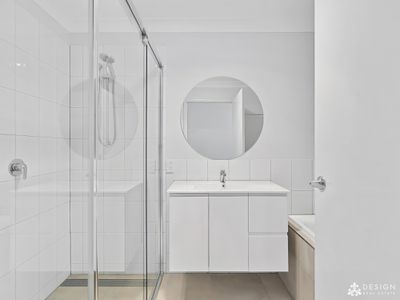 2 / 4 Arthur Appleton Place, Norman Gardens