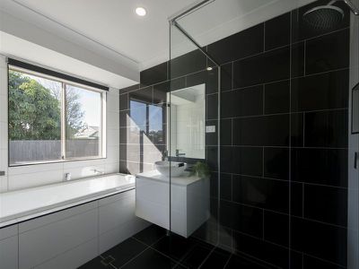 9 Elmstree Court, Caboolture
