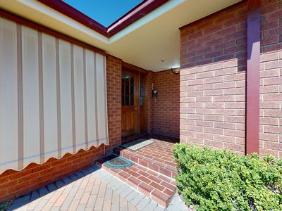 9 Loane Place, Dubbo