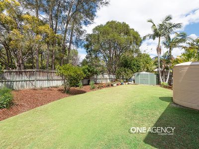 2 Greenstead Way, Forest Lake