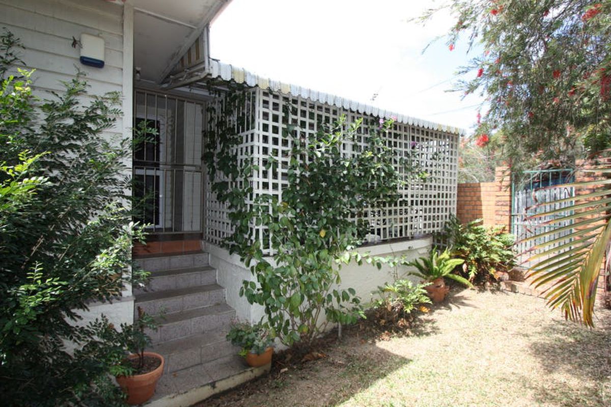 164 Birdwood Road, Holland Park West