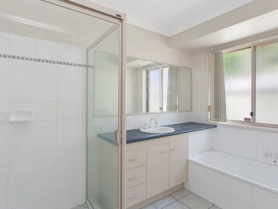 7 Flame Tree Drive, Tewantin