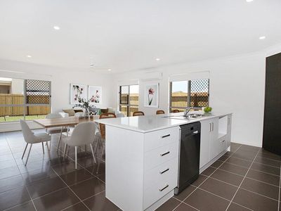 27 Chestnut Crescent, Caloundra West