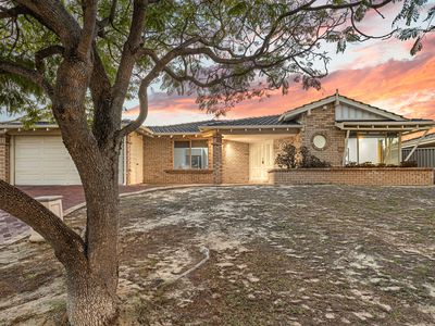 89 Aitken Drive, Winthrop