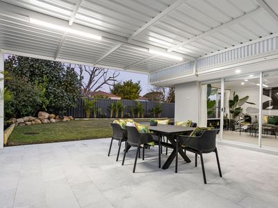 91 Aitken Drive, Winthrop