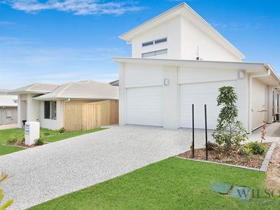 2 / 18 Mayfair Crescent, Kallangur