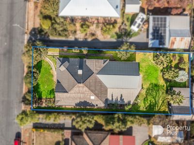 8 Waugh Street, Charlton