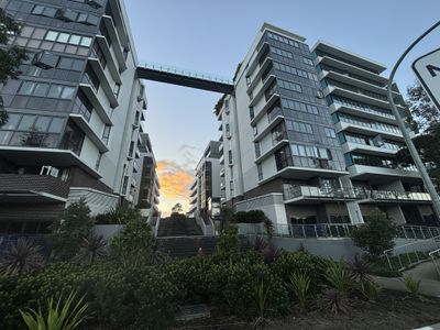 D6061 / 7 Bennelong Parkway , Wentworth Point