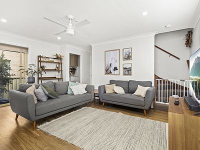 2 / 66 Pur Pur Avenue, Lake Illawarra