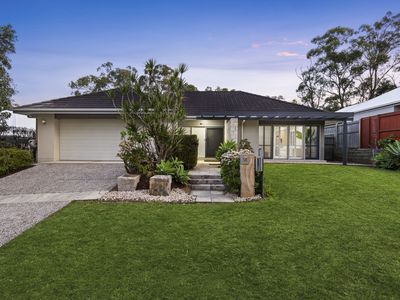 14 Barrington Crescent, Wakerley
