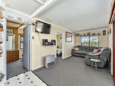 32 Cape Buffon Drive, Southend