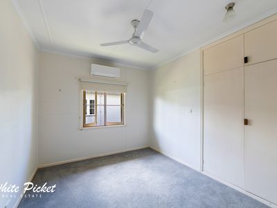 24 Douglas Street, West Mackay