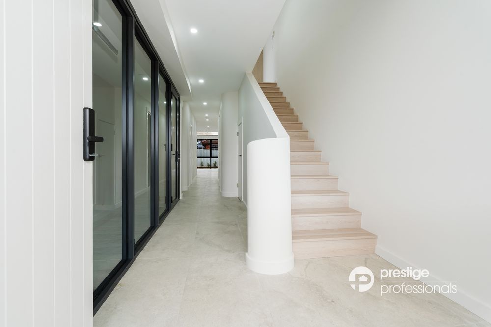 6A Lucas Avenue, Moorebank