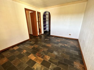 2 / 74 Weringa Avenue, Lake Heights