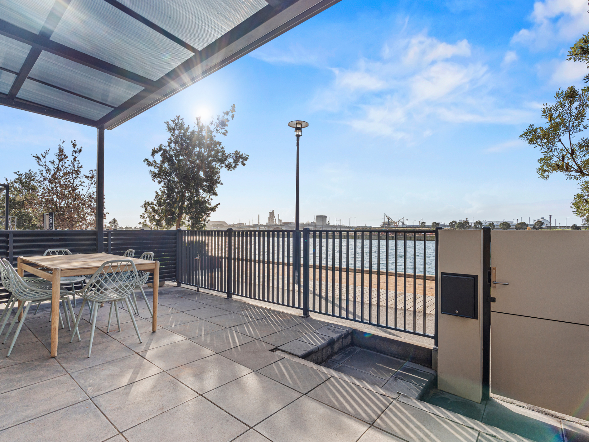 39 Albany Lane, Port Adelaide