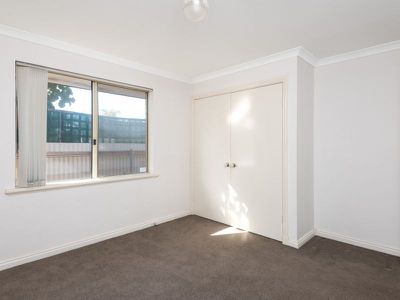 4A Mettam Close, Boulder