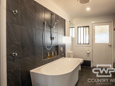 1986 Pindari Dam Road, Pindaroi