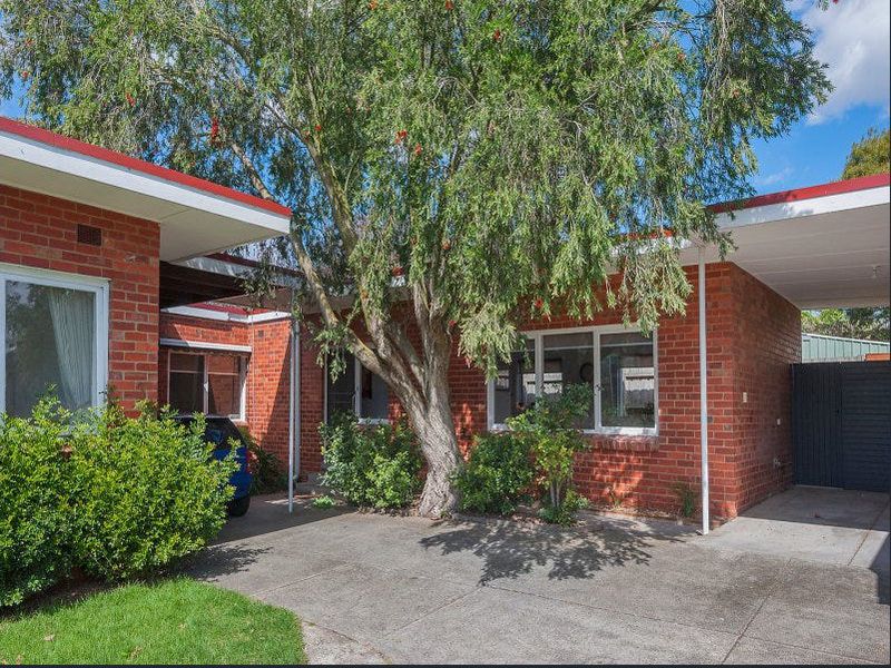 4 / 28 Donna Buang Street, Camberwell