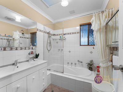 10 Bamshill Place, Thornlie
